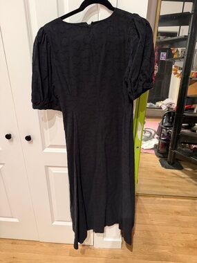 Madewell Black Puff-Sleeve Midi Dress